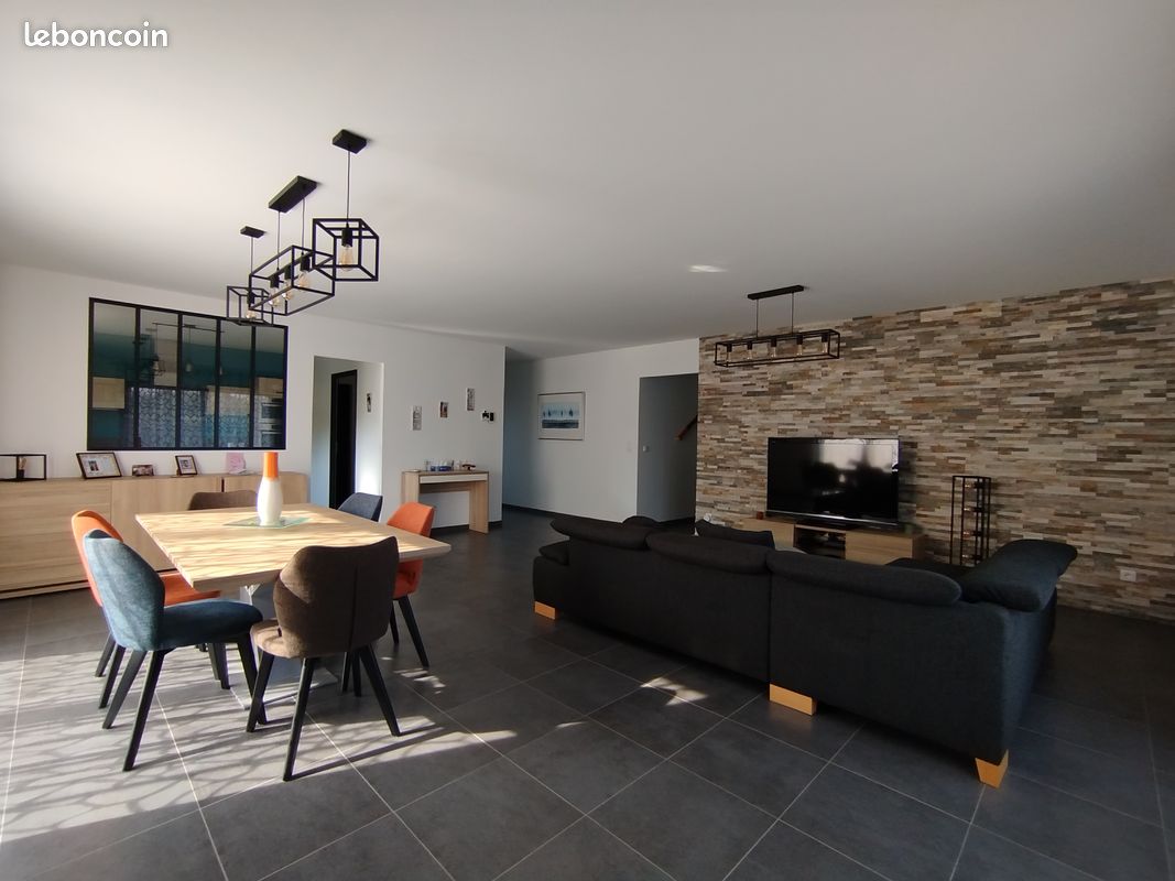 Maison 5 pièces 111 m² · à Briare · 111 m² · 249 000 €