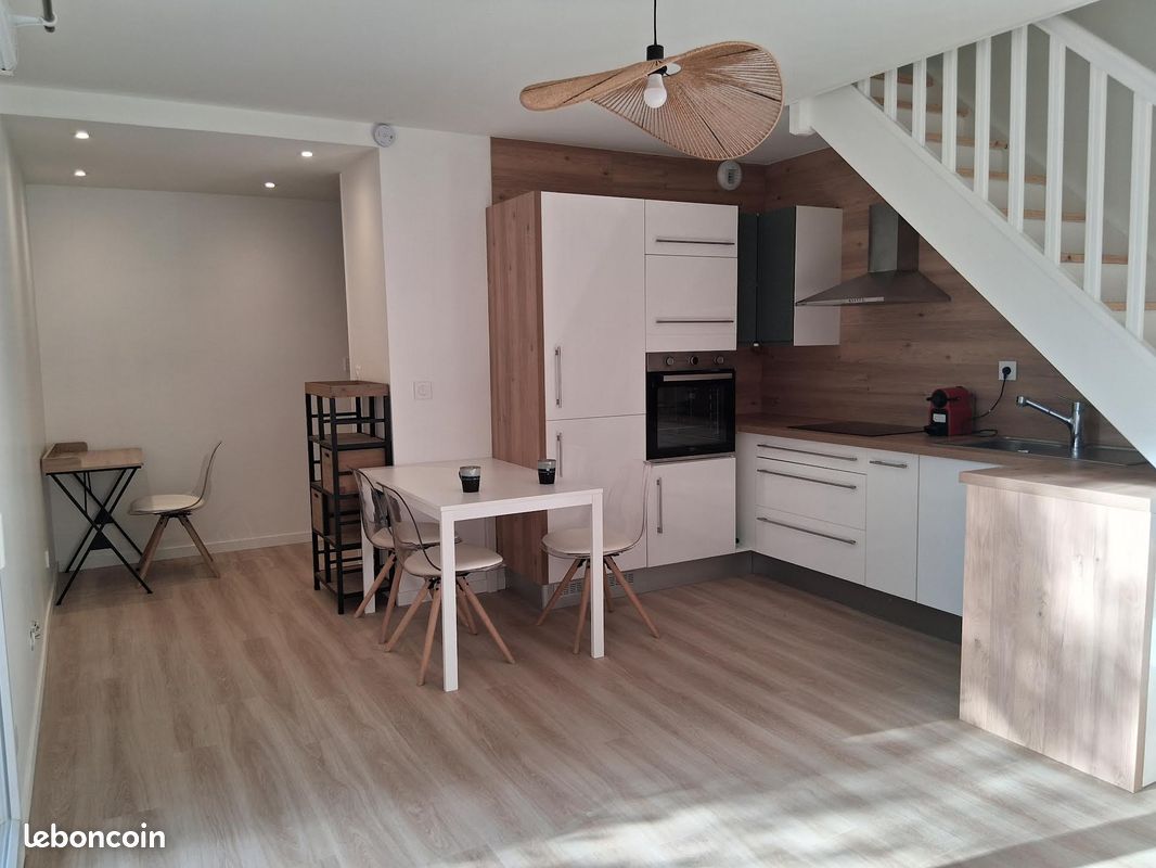 Maison 2 pièces 47 m² · à Prévessin-Moëns · 47 m² · 1 400 €/mois