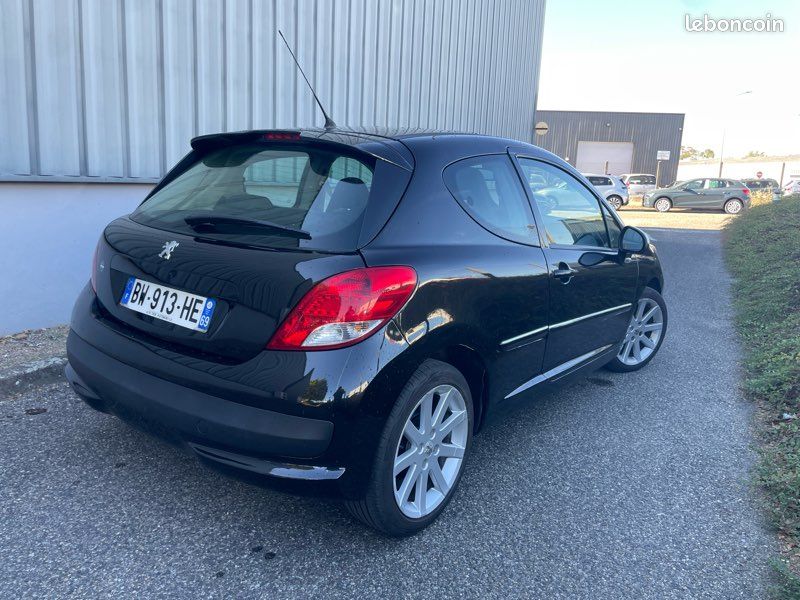 PEUGEOT 207 1.6 HDI 90cv PACK SPORT RC (image 3)