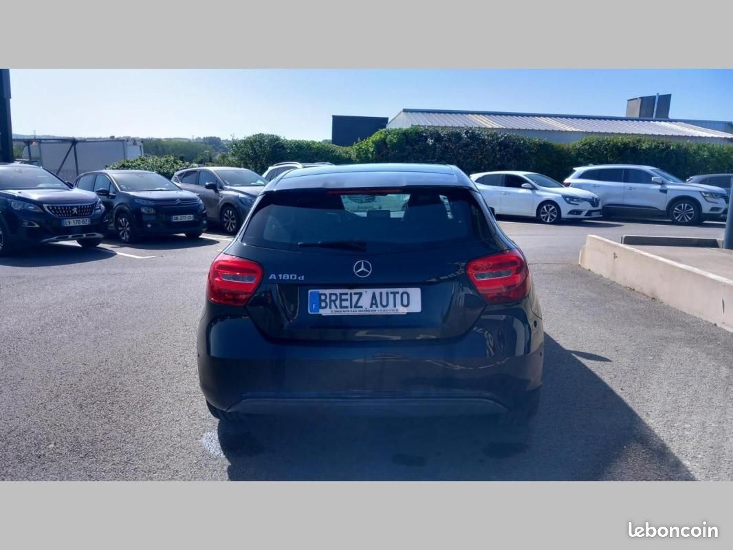 Mercedes Classe A A180 1.5 CDI 110 INSPIRATION (image 5)