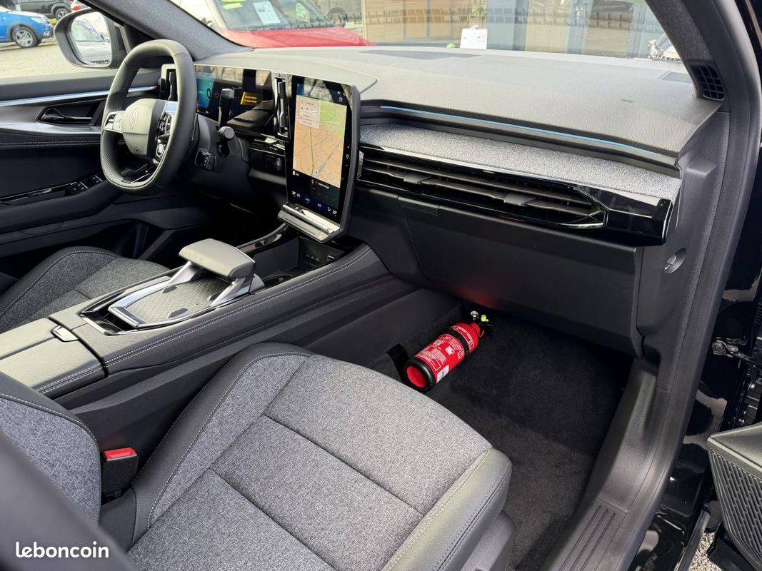 Renault austral 1.2 hybride 200 boite automatique camera de recul + hayon electrique + regulateur adaptatif (image 12)