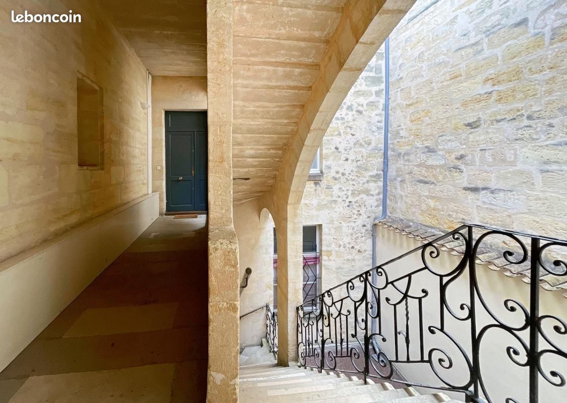 Appartement 2 pièces 60 m² - Bordeaux 33000 (image principale 2)