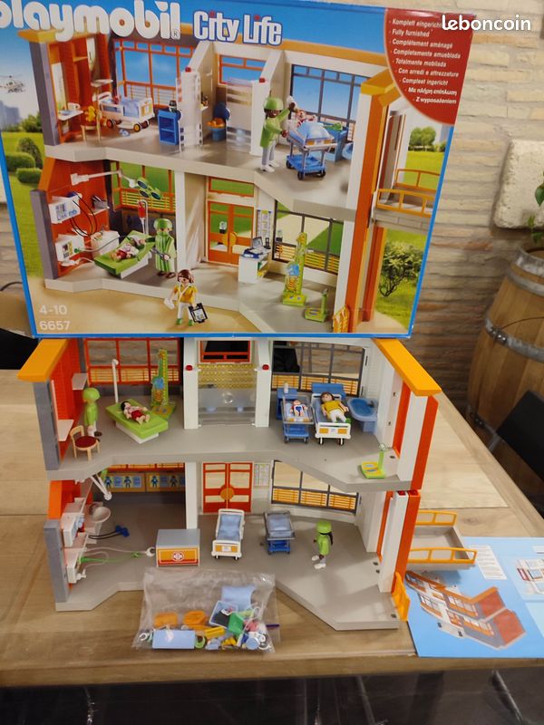 Hôpital playmobil (image 1)
