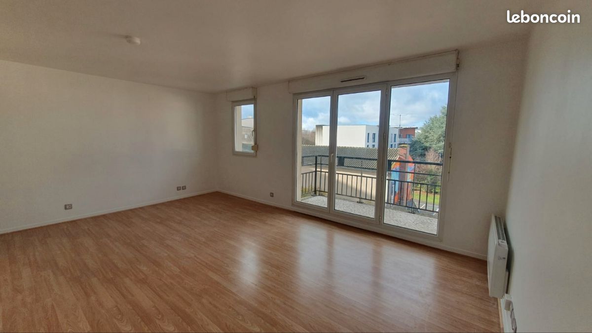 Appartement a louer combs-la-ville - 2 pièce(s) - 45 m2 - Surfyn