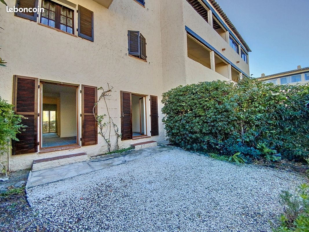 Appartement 2 pièces 59 m² · à Le Beausset · 59 m² · 971 €/mois
