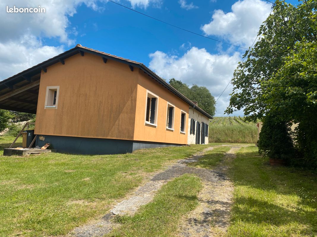 Maison 4 pièces 95 m² · à Saint-Christoly-de-Blaye · 95 m² · 200 000 €