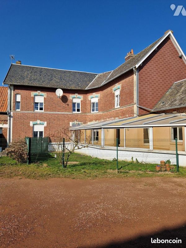 Maison 150 m² · à Blairville · 150 m² · 800 €/mois