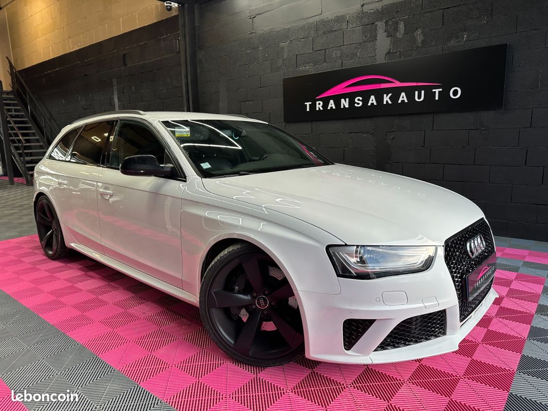 AUDI RS4 AVANT V8 4.2 FSI 450 Quattro S Tronic 7 / PACK CARBONE INTÉRIEUR / VOLANT MÉPLAT / SIÈGES ÉLECTRIQUES (image 1)