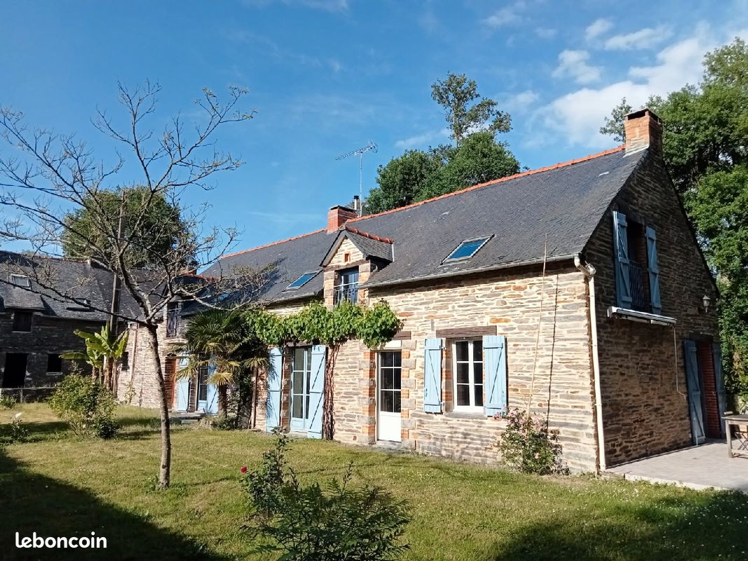 Maison 9 pièces 167 m² · à Saint-Just · 167 m² · 269 000 €