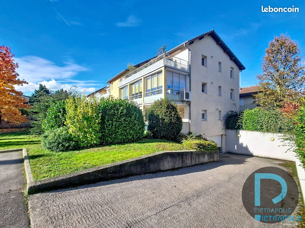 Appartement 5 pièces 122 m² · à Bourg-en-Bresse · 122 m² · 213 000 €