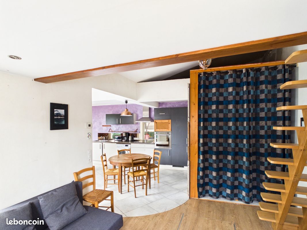 Maison 1 pièce 50 m² · à Évian-les-Bains · 50 m² · 180 000 €