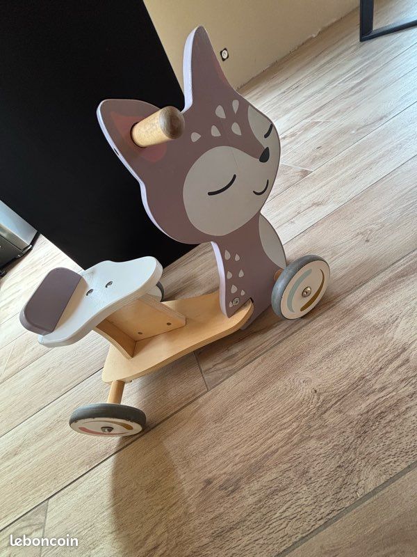 Porteur en bois (image 1)