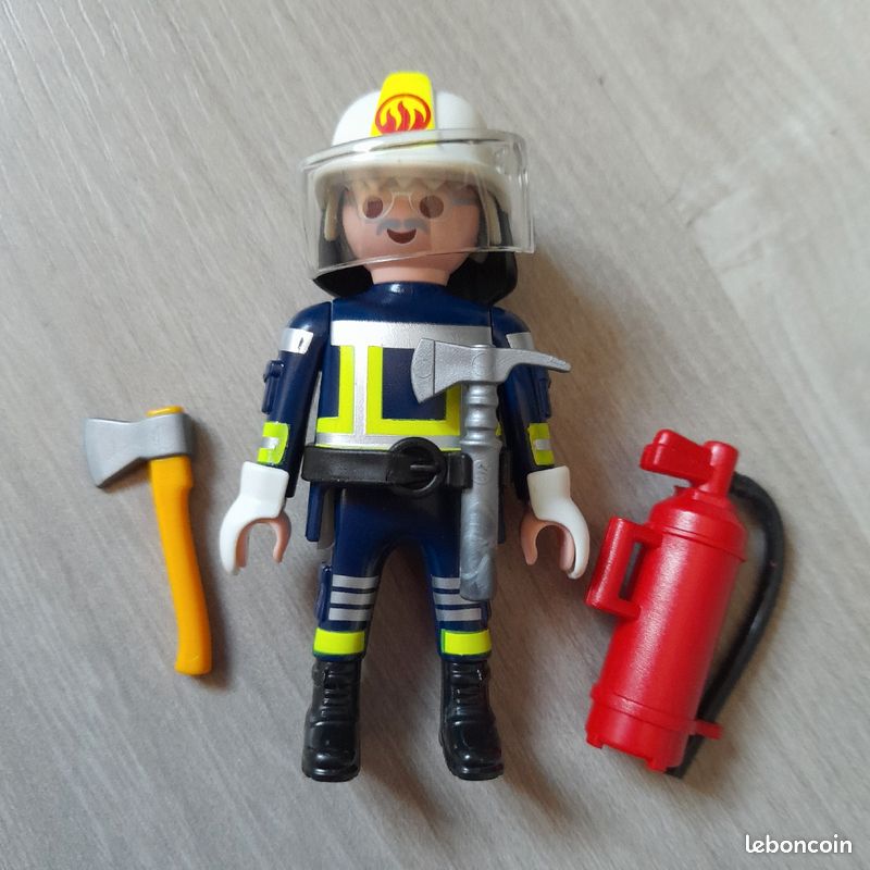 Playmobil figurines diverses 3 euros ou 5e les deux (image 4)