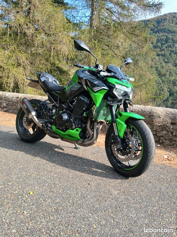 Z900 akrapovic +shifter (image 1)