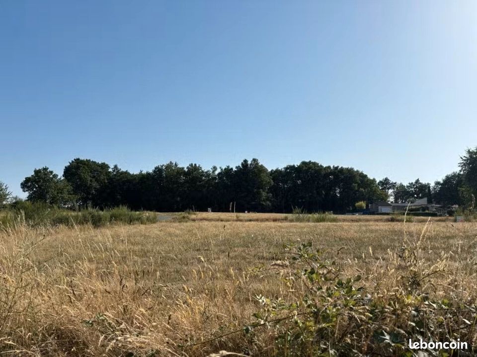 Terrain 767 m² Belleville Sur Vie · à Bellevigny · 98 000 €