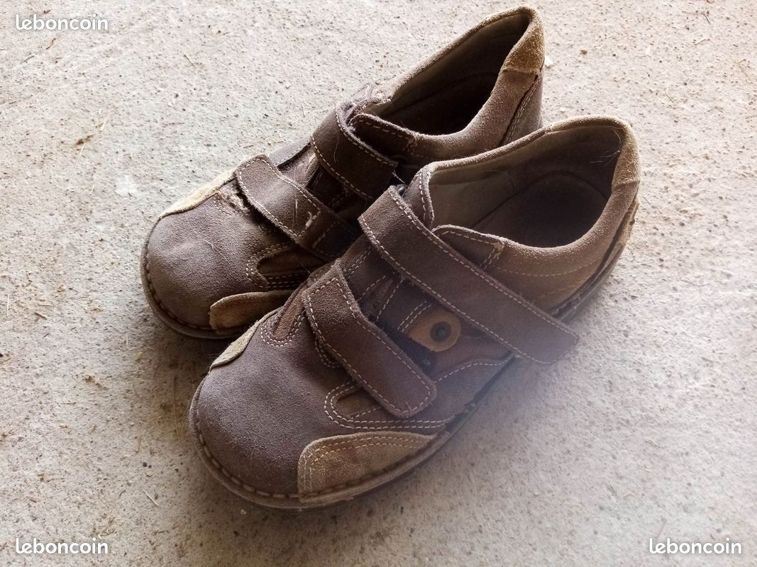 Chaussures marron (image 1)