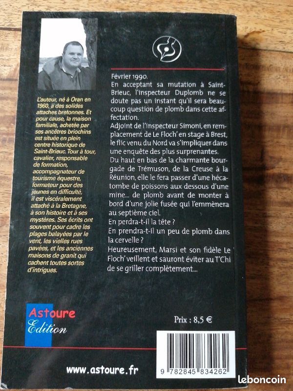 Livre policier roman (image 3)