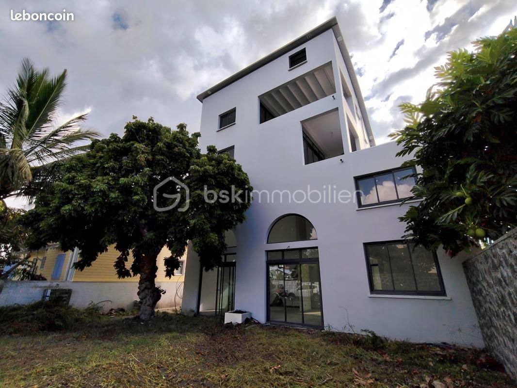Maison 5 pièces 200 m² · à Saint-Paul · 200 m² · 695 000 €