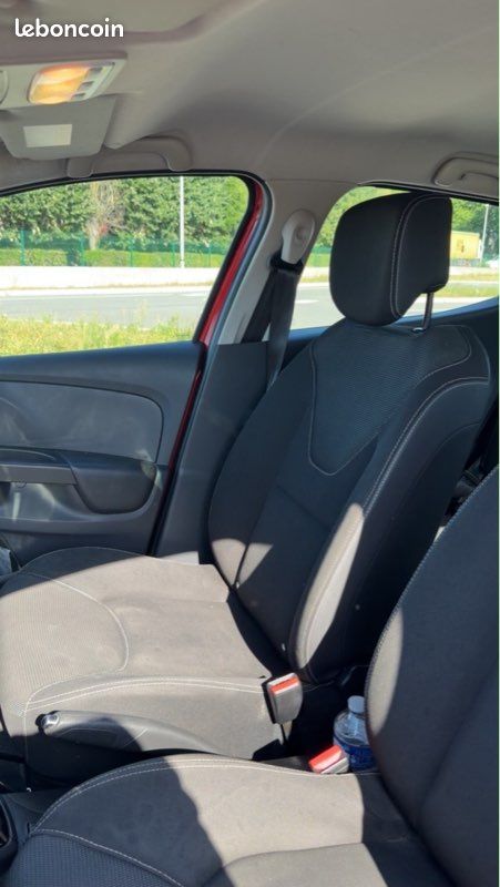 Renault Clio 4 (boîte automatique) - 1.5dci 90ch (image 3)