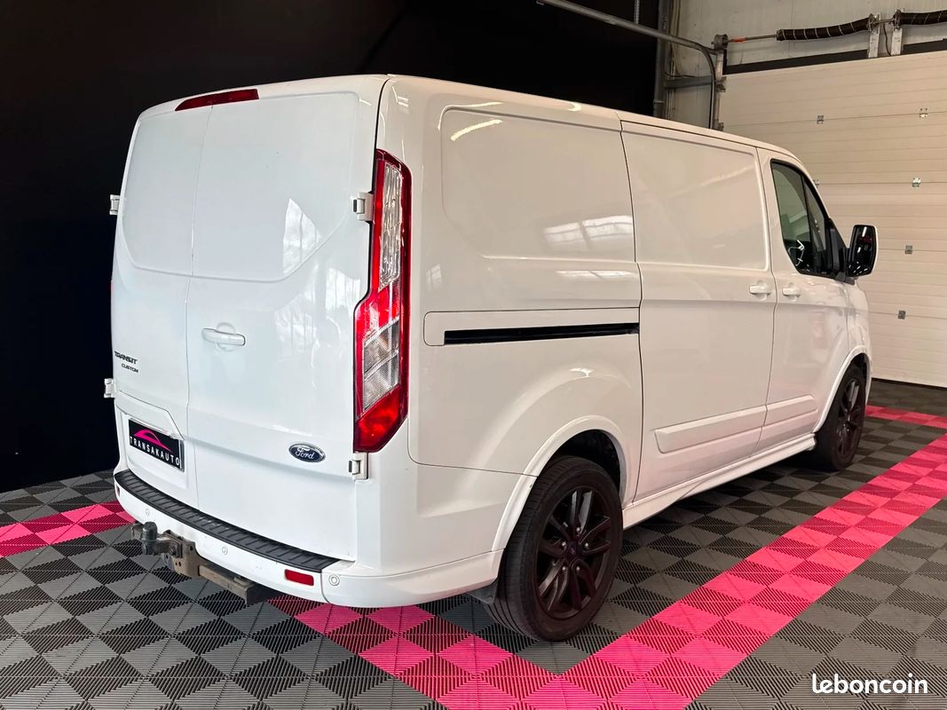 FORD TRANSIT CUSTOM FOURGON L1H1 2.0 ECOBLUE 185ch BVA SPORT | KIT DISTRIB OK / Vidange BVA OK & Révision OK (image 7)
