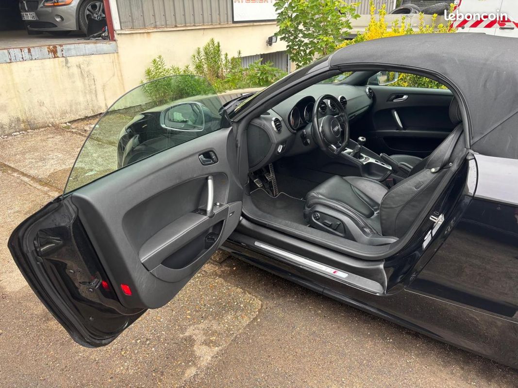 AUDI TT S Roadster Quattro 2.0 TFSI S ROADSTER . PHASE 2 (image 3)