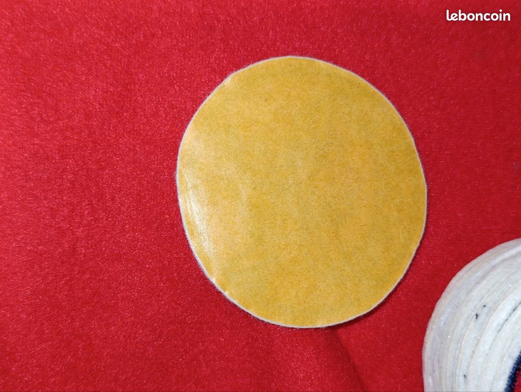 Rare présentoir vintage Goldorak 1978 +25 écussons (image 3)