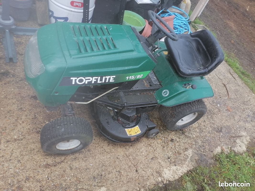 Tracteur tondeuse (image 1)