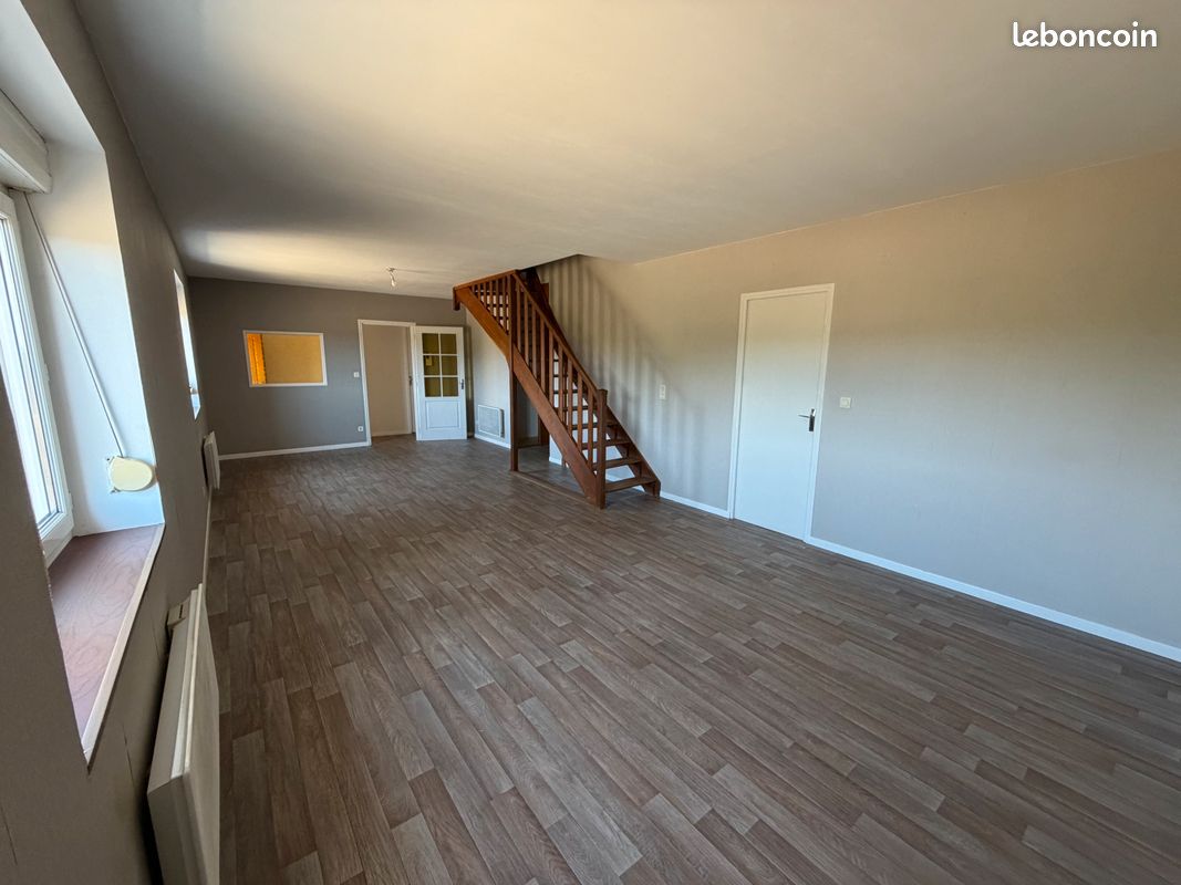 Appartement 3 pièces 85 m² · à Toulon-sur-Arroux · 85 m² · 495 €