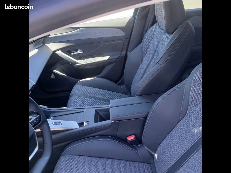Peugeot 308 Hybrid 145 e-DCS6 Allure (image 7)