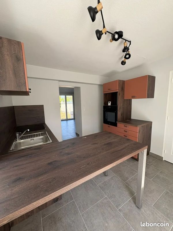Maison 4 pièces 67 m² · à Étampes · 67 m² · 600 €