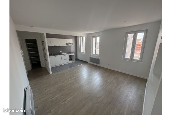 Appartement 2 pièces 48 m² · à Marseille · 48 m² · 850 €