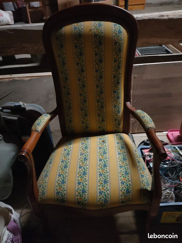 Fauteuil de style louis xvi (image 1)