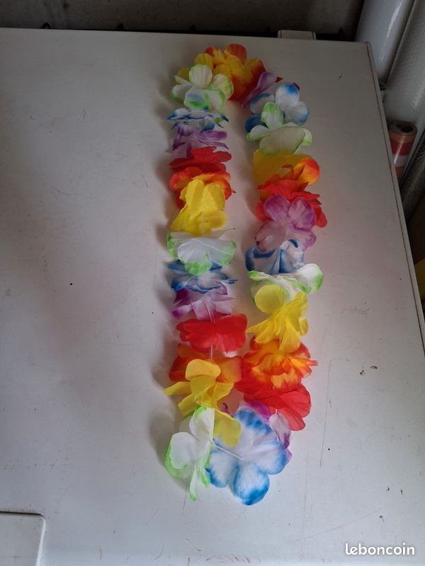 Collier (image 1)