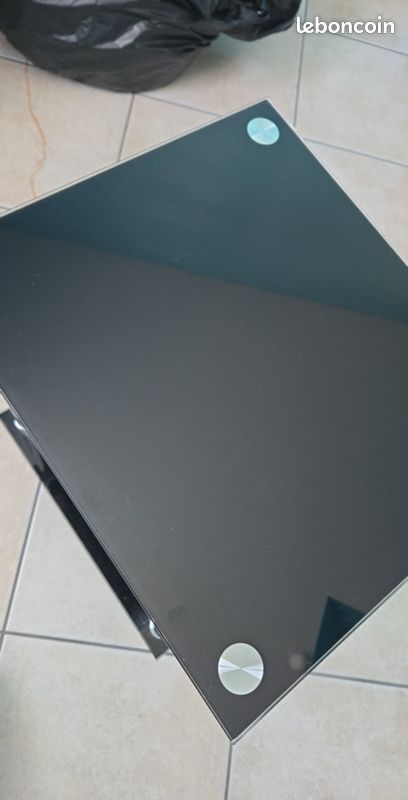 Table d’appoint verre noir & métal – très bon état (image 3)