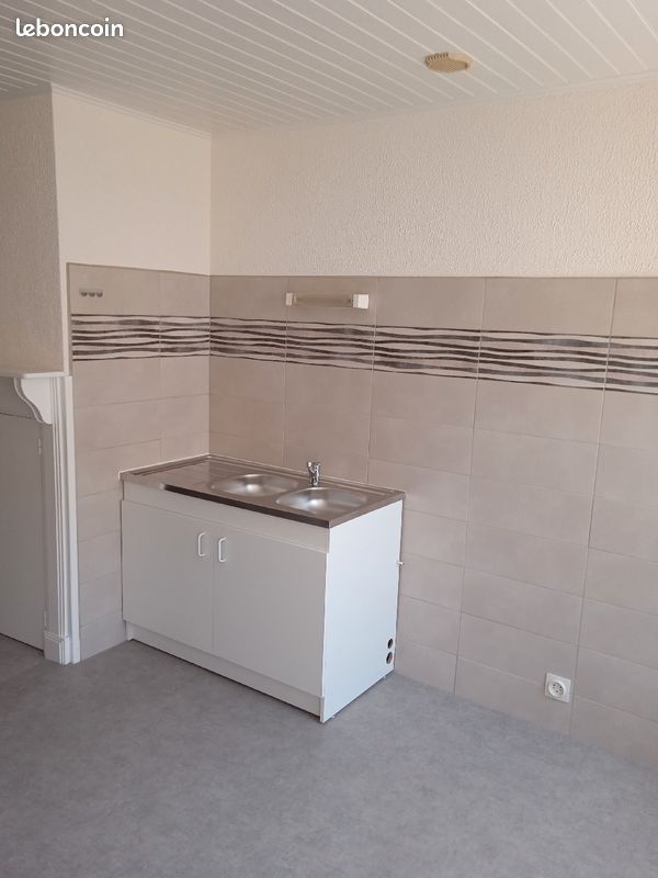 Appartement F2 50 m² - Bort-les-Orgues 19110 (image principale 1)