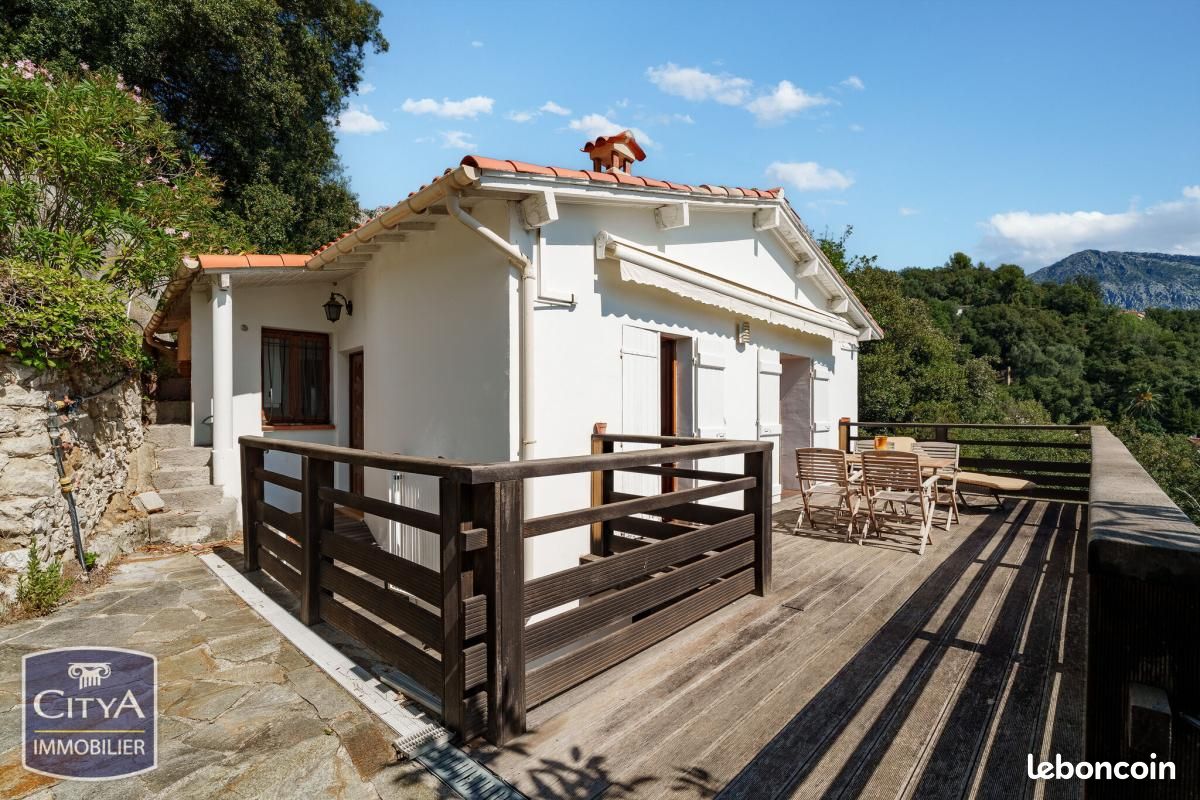Maison 4 pièces 67 m² · à Sainte-Agnès · 67 m² · 370 000 €