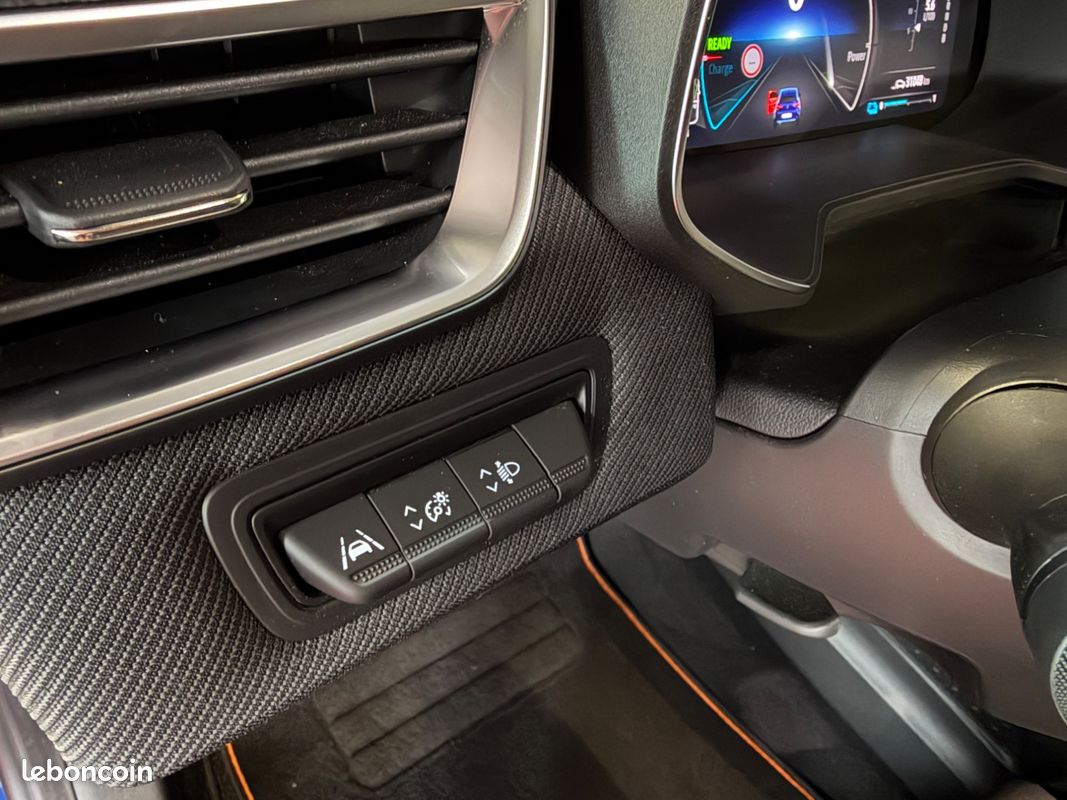 RENAULT CLIO 1.6 E-TECH 145 FULL-HYBRID ESPRIT ALPINE BVA + BOSE + CAMÉRa 360° (image 14)