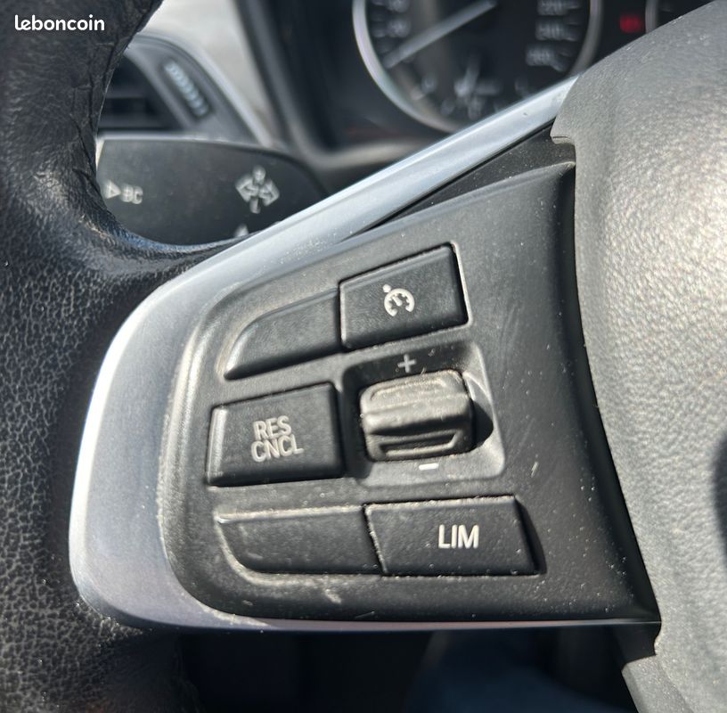 BMW X1 2.0 D 190 CH XLINE SDRIVE BVA- ENTRETIEN BMW-CAMERA DE RECUL+HAYON ELECTRIQUe (image 17)