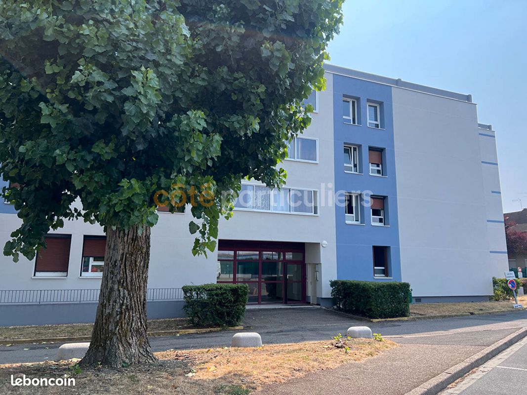Appartement 4 pièces 82 m² (image 1)