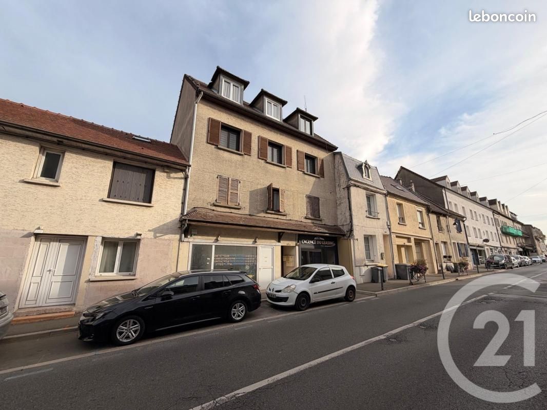 Appartement 1 pièce 18 m² · à Dammartin-en-Goële · 18 m² · 85 000 €
