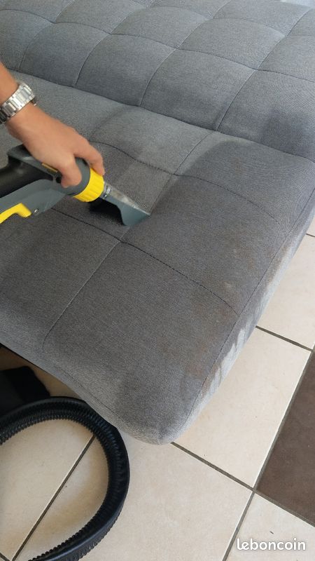 Location Shampouineuse Karcher Puzzi 10/1 en parfait état - Services de ...