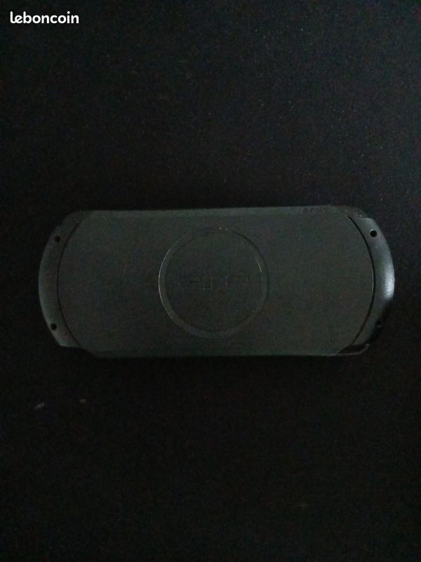 Psp HS avec son etui d'origine (image 2)