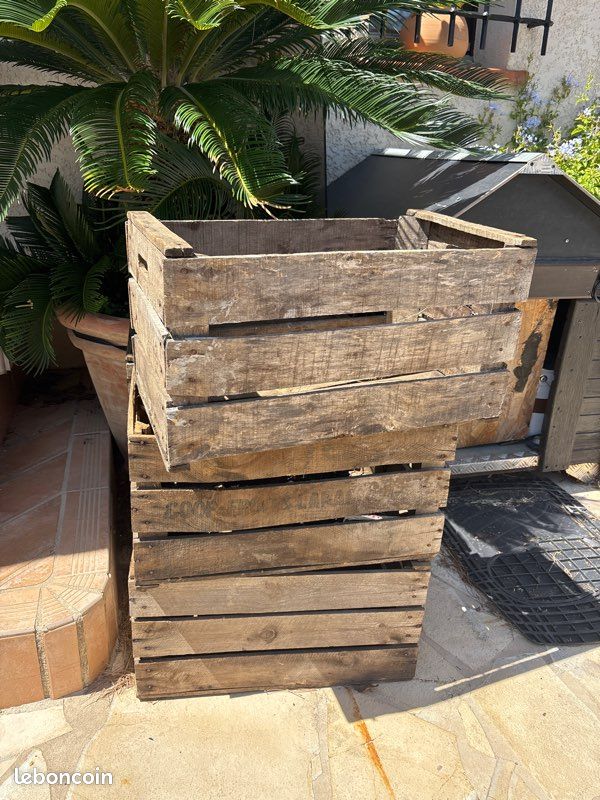 Vieilles caisses à pomme (image 1)