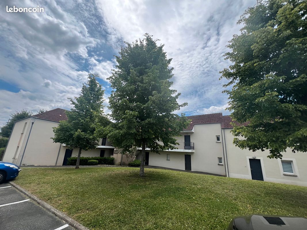 Appartement 2 pièces 40 m² · à Varennes-Vauzelles · 40 m² · 485 €/mois