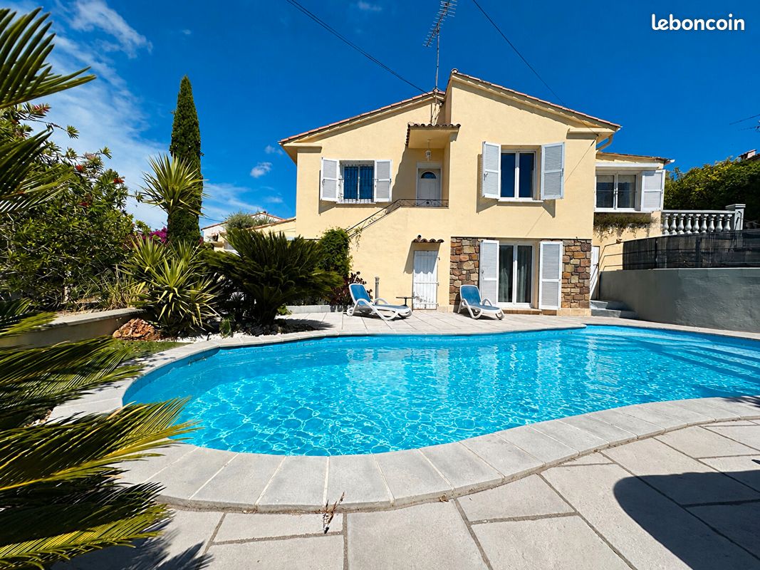 Maison 7 pièces 145 m² · à Saint-Raphaël · 145 m² · 745 000 €