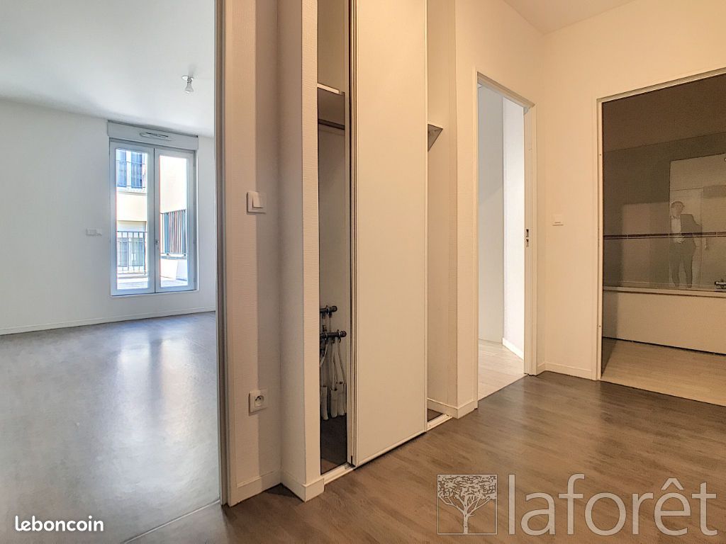 Appartement a louer chalons-en-champagne - 2 pièce(s) - 47 m2 - Surfyn