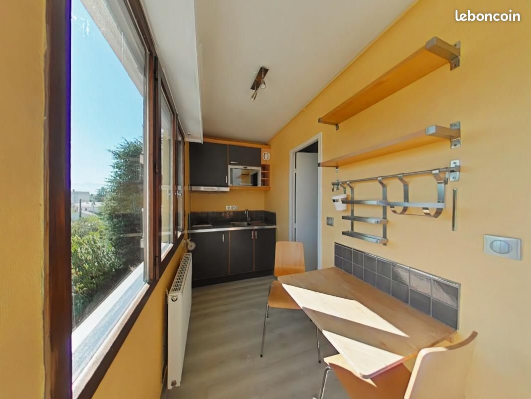 Appartement a louer romans-sur-isere - 1 pièce(s) - 18 m2 - Surfyn