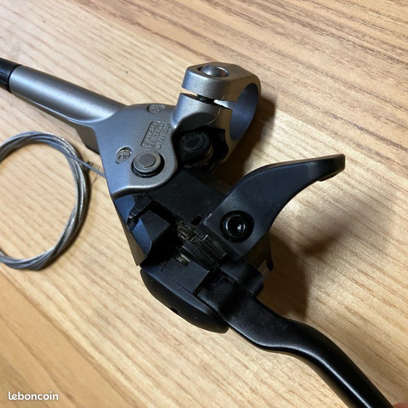 SHIMANO Levier de vitesse droit Deore Linkglide SL-M5130-IR 10rz