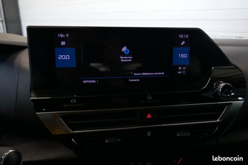 Citroen C4 BLUEHDI 130CH S&S SHINE EAT8 (image 22)