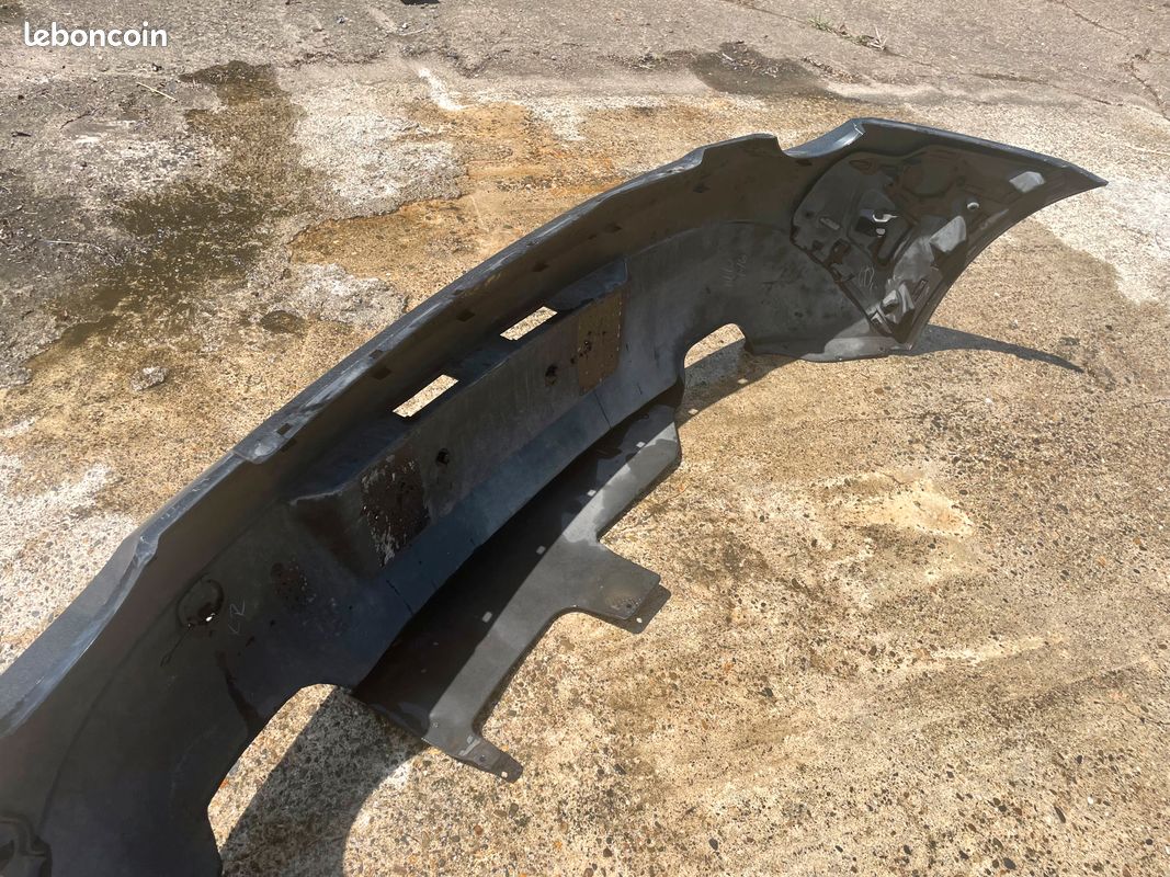 Pare choc arrière Bmw z4 e85/86 phase 1 (image 3)